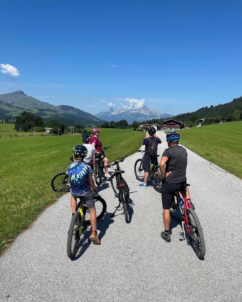 Group riding
